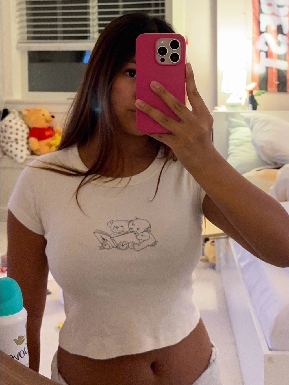 Brandy Melville Cream Tee with Small Pets Graphic - Picture 2 of 2